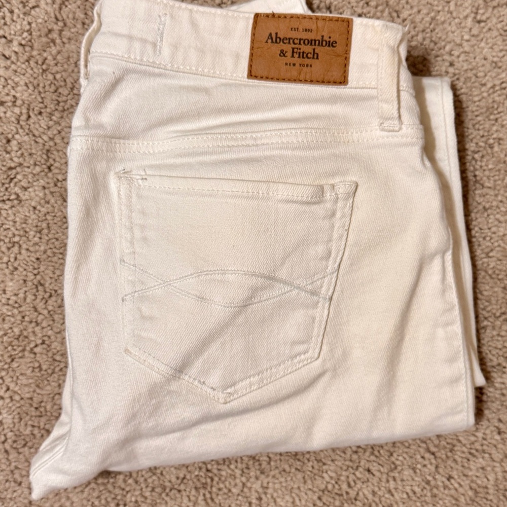 Abercrombie & Fitch Cream Jeans